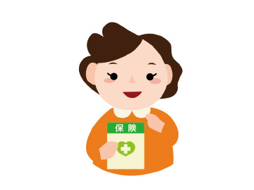 医療保険への加入を考える女性