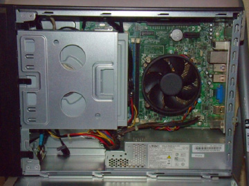 デスクトップ型パソコン本体の中身