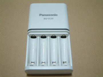 パナソニックのニッケル水素電池充電器