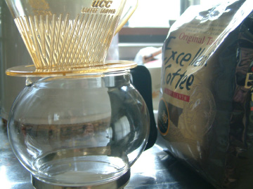 ドリップコーヒーを淹れる時に使うもの