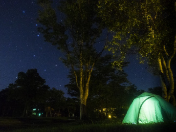 満点の星空のキャンプ