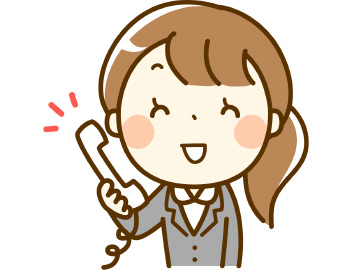 電話でキャンプ場の予約する女性